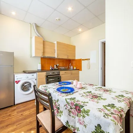 Stories Ap Bright Spacious 58sqm Free Park * Riga